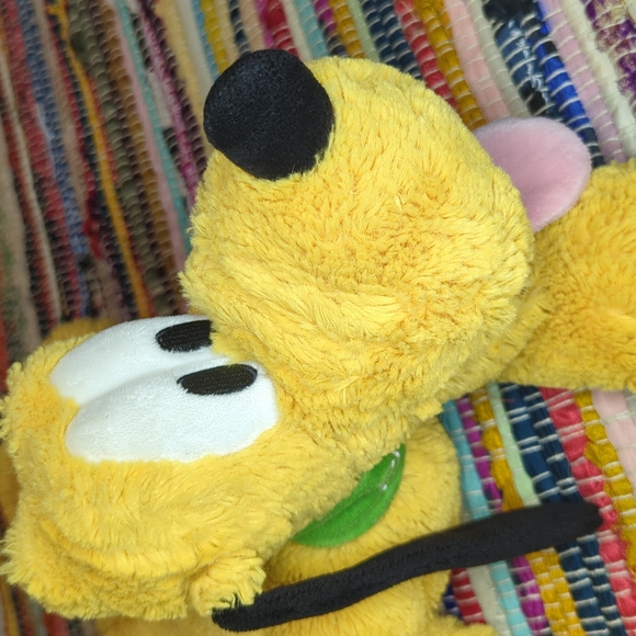 Adorable Pluto plush - Picture 5 of 5
